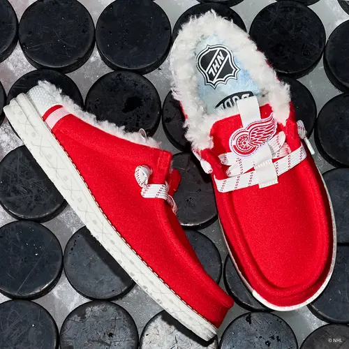 HEYDUDES NHL\u00ae Detroit Red Wings\u00ae Wally Slip - Varsity Red / White