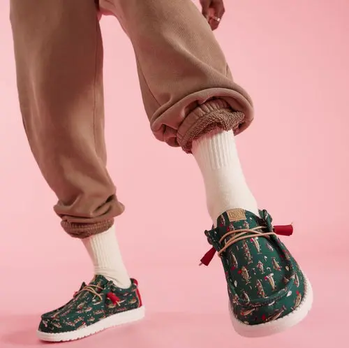 HEYDUDES Wally Merry Fishmas Lure - Multi / Green