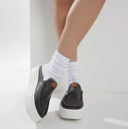 HEYDUDES Austin Lift Leather Women - Black