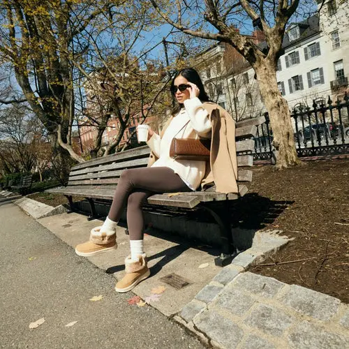 HEYDUDES Camden Cuff Classic Cozy - Cognac