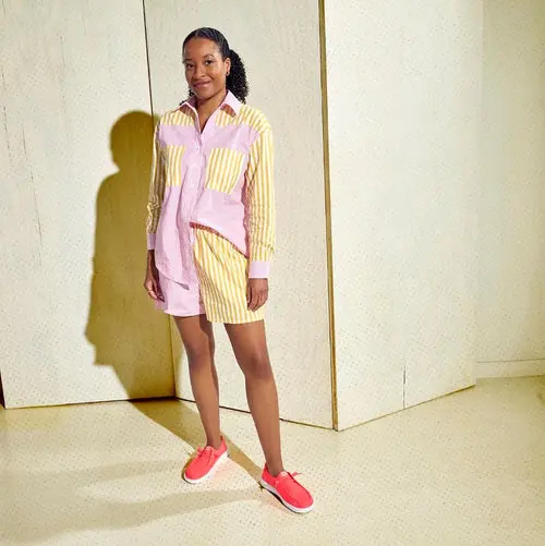 HEYDUDES Wendy Stretch Canvas - Fiery Coral